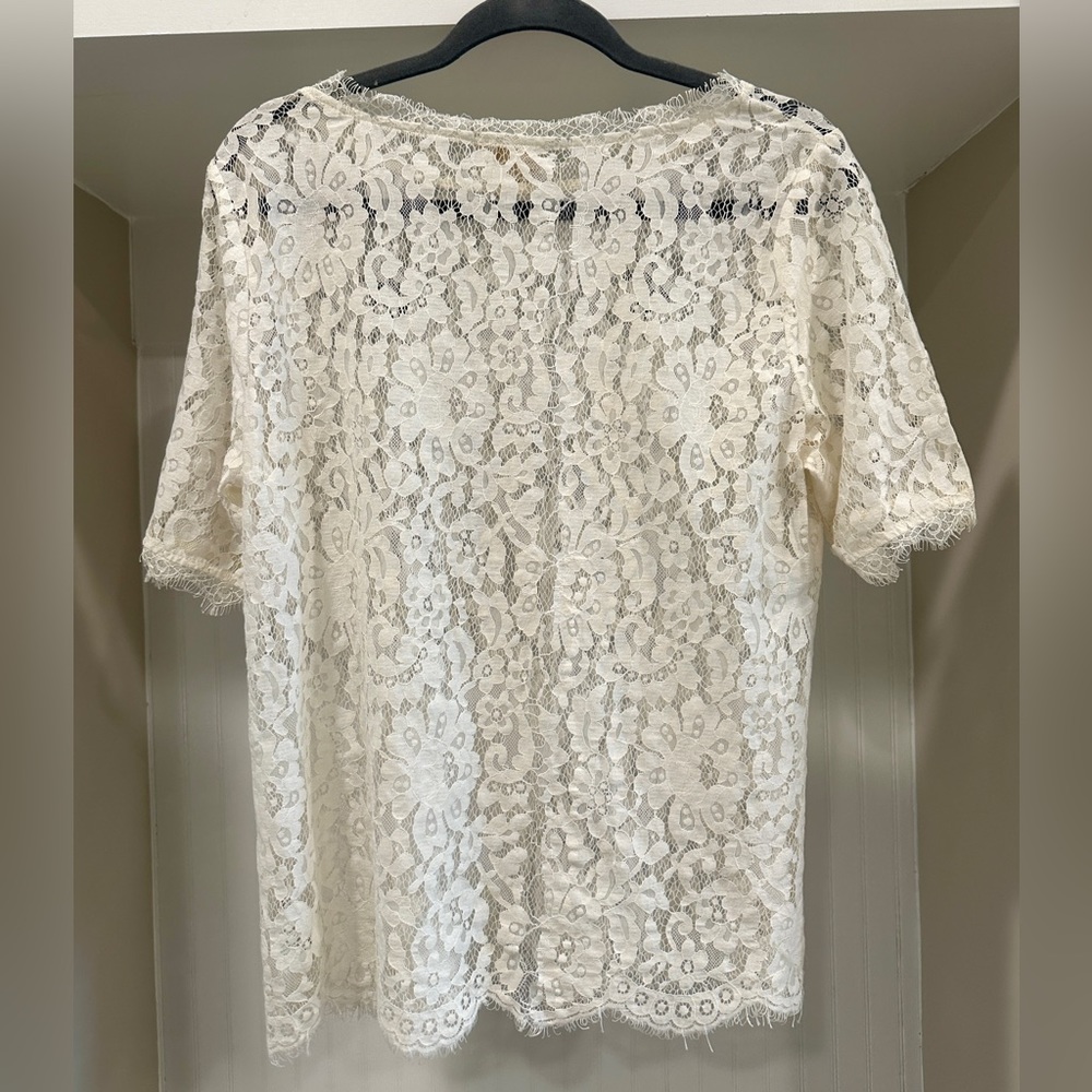 Anthropologie white lace top, size large. - Picture 3 of 7